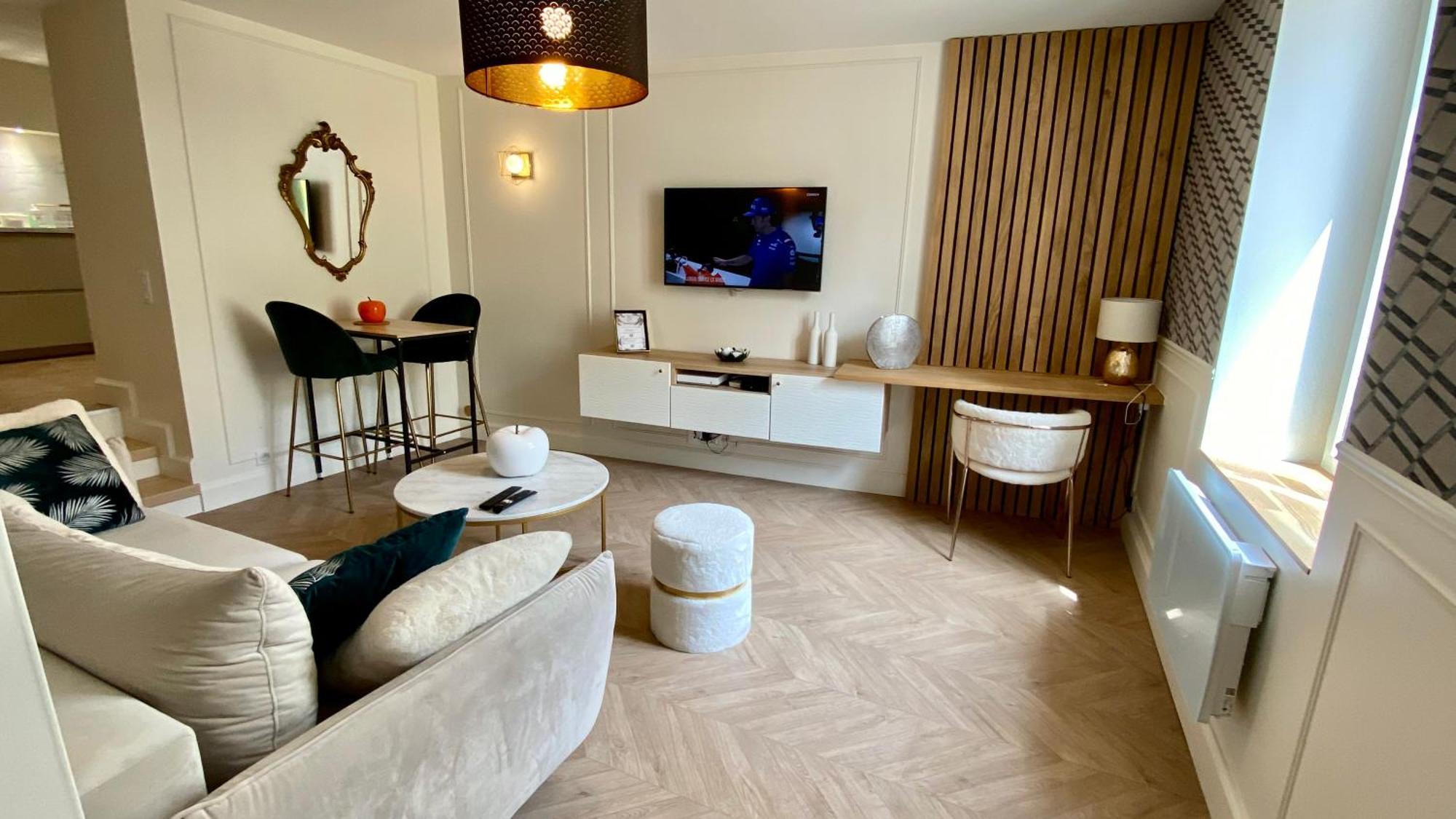 Superbe Appartement Terrasse Et Parking Gratuit Auxerre Extérieur photo