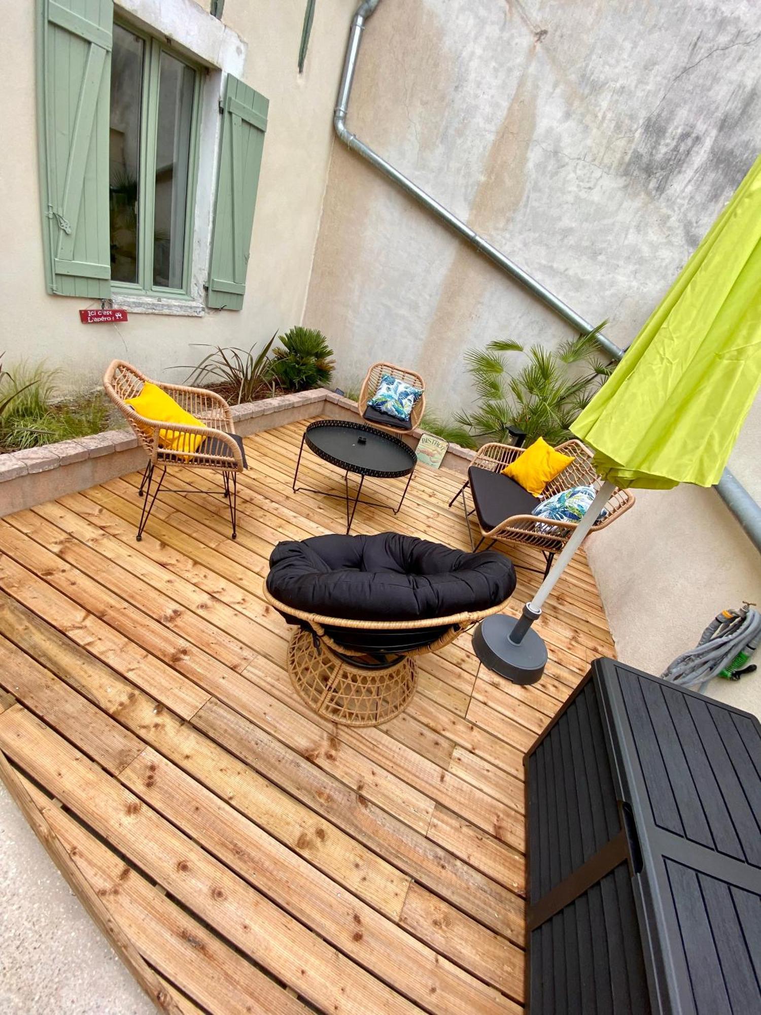 Superbe Appartement Terrasse Et Parking Gratuit Auxerre Extérieur photo